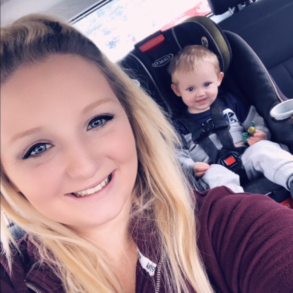 Meet your Posher, Brandi